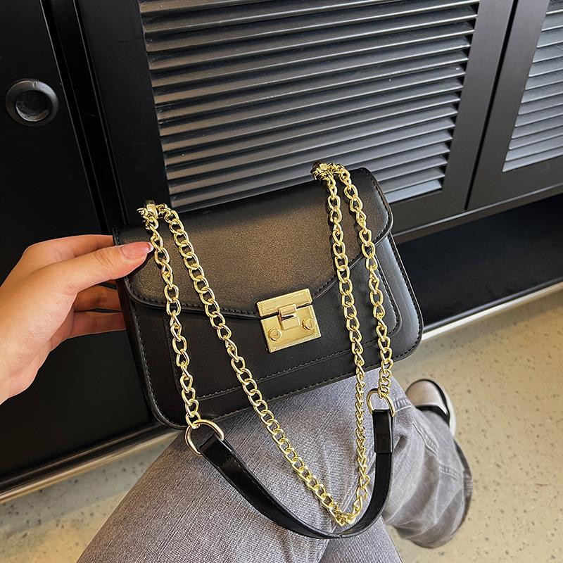 Premium Sense Small Bag Women's New Fashion Texture Women's Bag Versatile Chain Lock Single Shoulder Small Square Bag