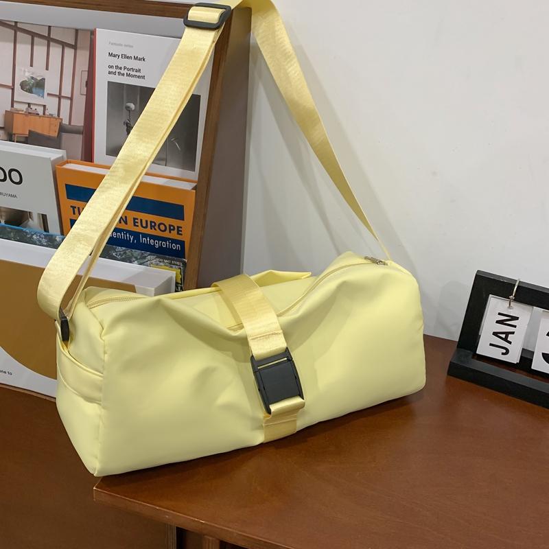 Спортивная сумка через плечо для женщин — фото 20