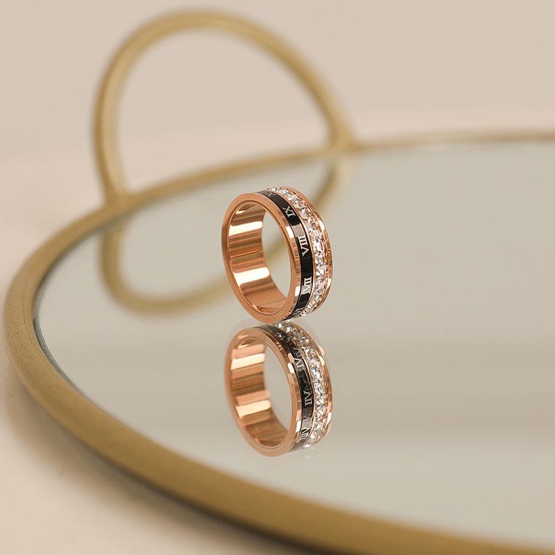 European & American Rotatable Titanium Steel Star Diamond Ring