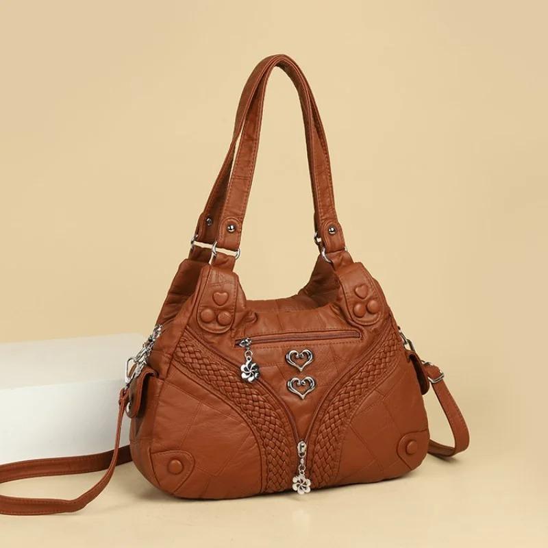Stylish PU Leather Crossbody Bag Heart Decor Women's Hobo Bag Fashion Quilted Shoulder Bag with Adjustable Strap