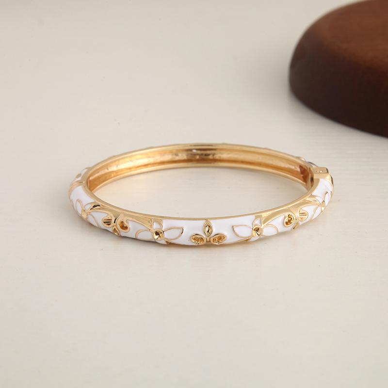 Enamel Floral Bangle Bracelet Gold-Tone Accent Vintage Open Cuff Elegant Bohemian Jewelry For Women Daily Party Gift
