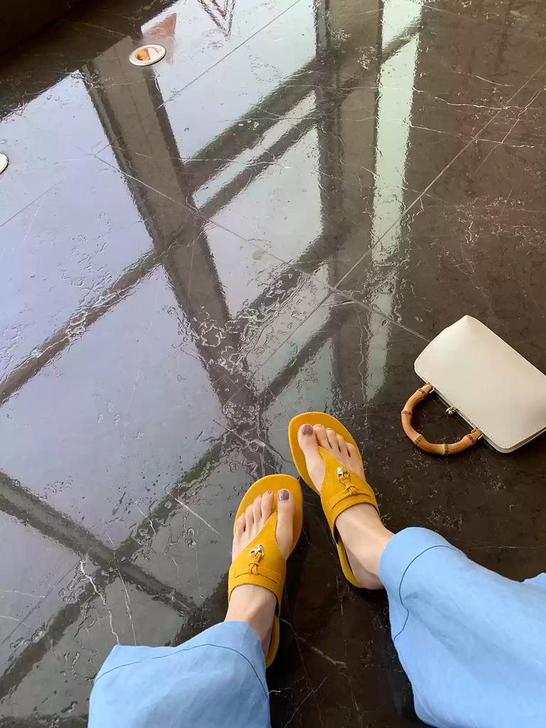 [] lp wife drag~ metal buckle tassel toe flat bottom herringbone cool slippers women wear summer