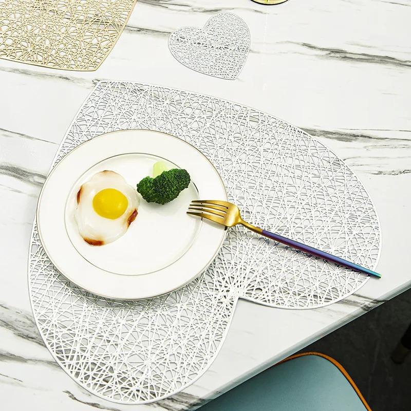 Placemats Set of 1/4Pc Light Luxury Placemat Table Mat Wide Application PVC Table Decor Round Protector Mat Heat Resistant Pad