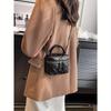 Lightweight Mini Bags, Chain Bags, Quilted Thread Bags, Handbags, Bucket Bags, Suitable for Teen Girls, College Students, and White-Collar Workers