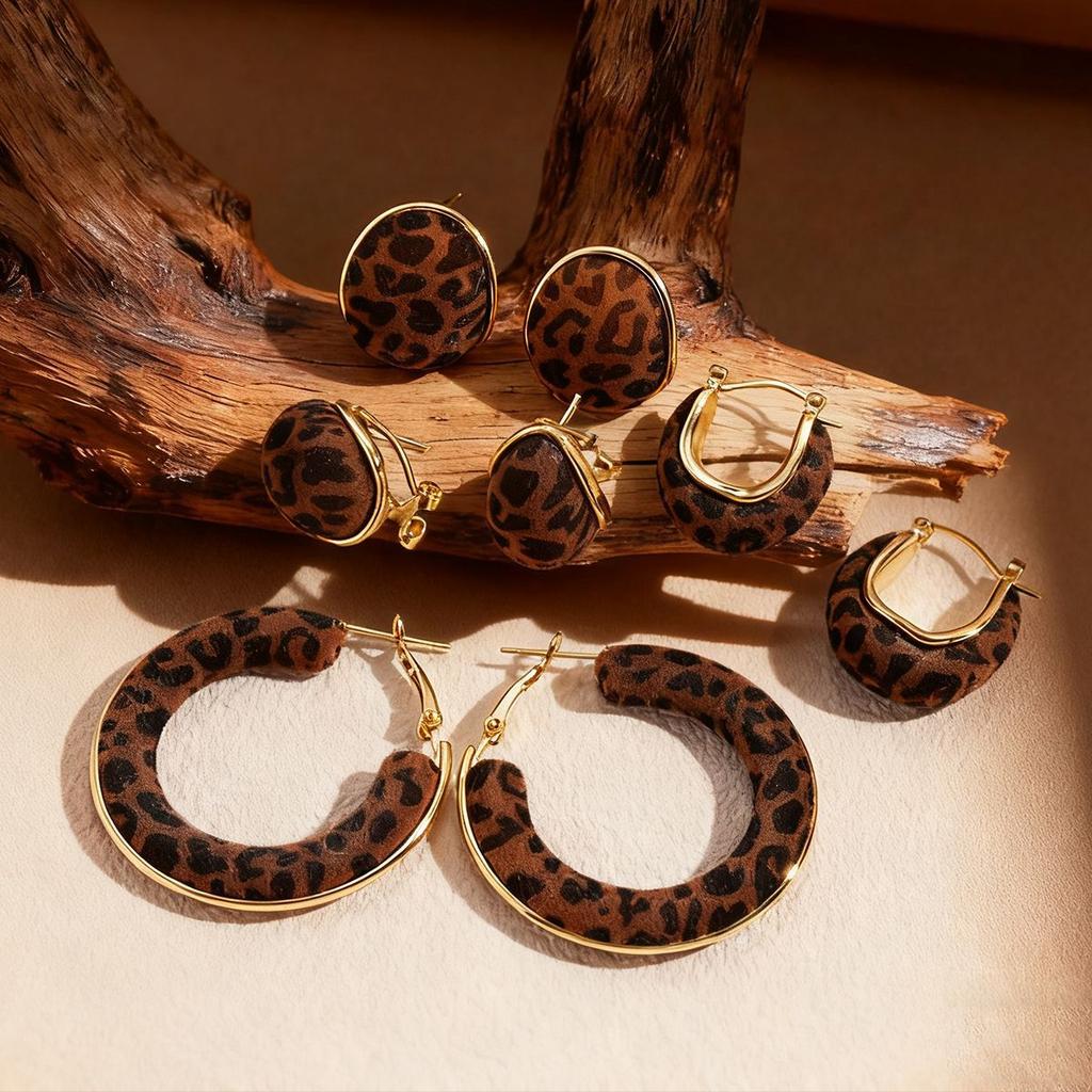 Autumn and Winter Flocking Leopard Print Geometric Round Water Drop U-shaped Ear Buckle Maillard Earrings
