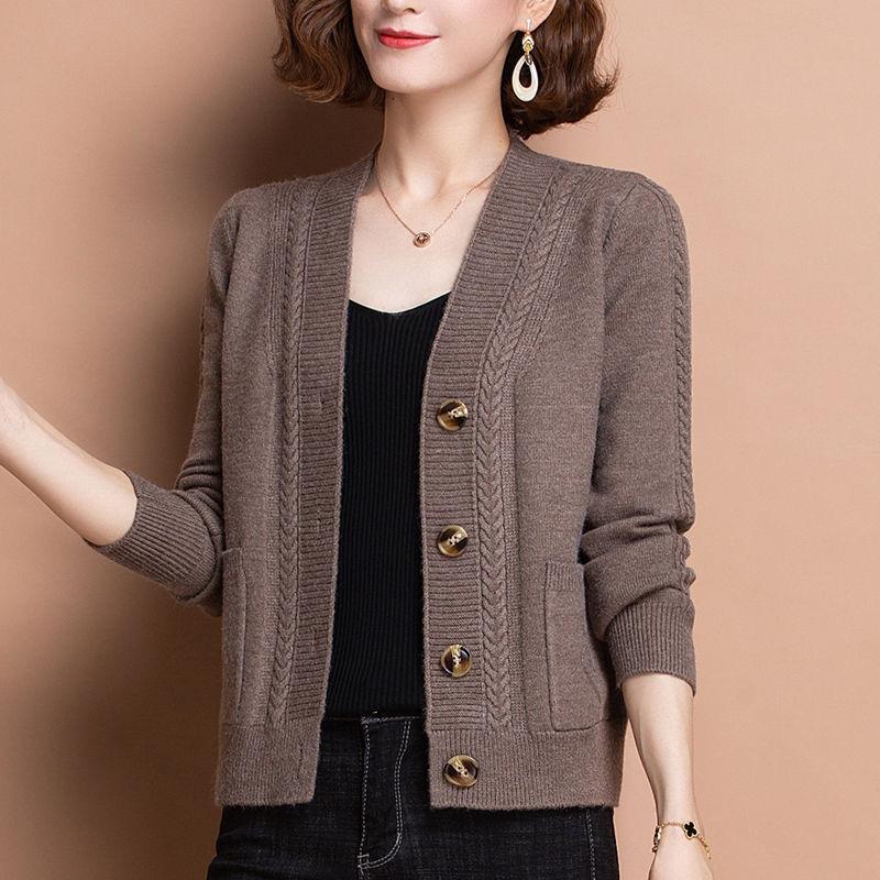 Fashion Knit Small Coat Spring Autumn Outerwear Short Women's Sweater Cardigan Middle Aged Mom Women's Clothing