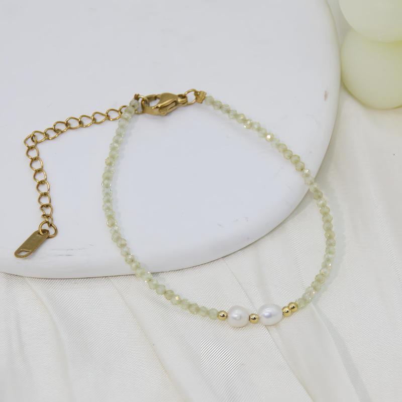 Elegant Green Zircon & Rhodonite Pearl Bracelet for Women - Fresh, Sweet, and Versatile Beaded Design