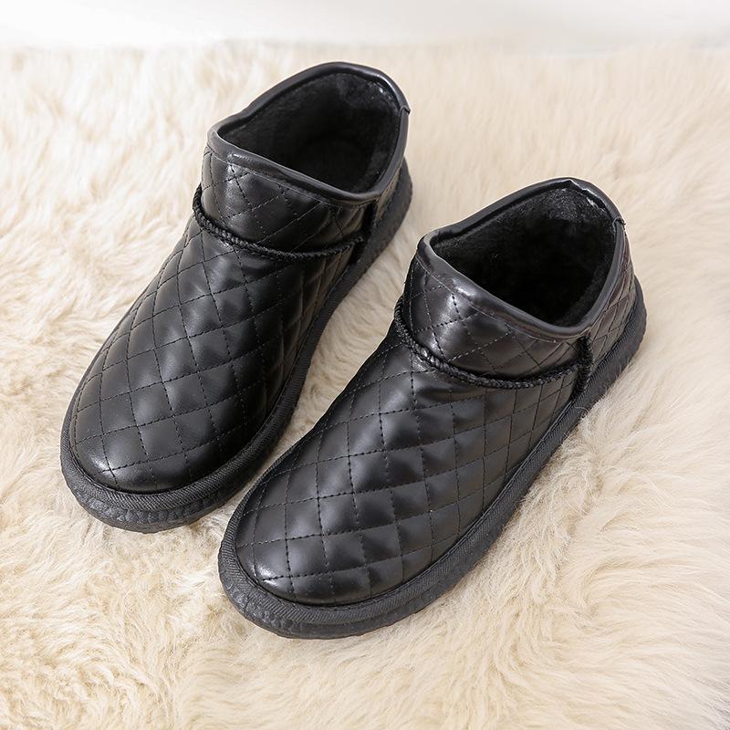 Winter New Old Beijing Cloth Shoes Women's Fashion Trend Versatile Snow Boots One Pedal Fleece Thickened Soft Sole Non-slip