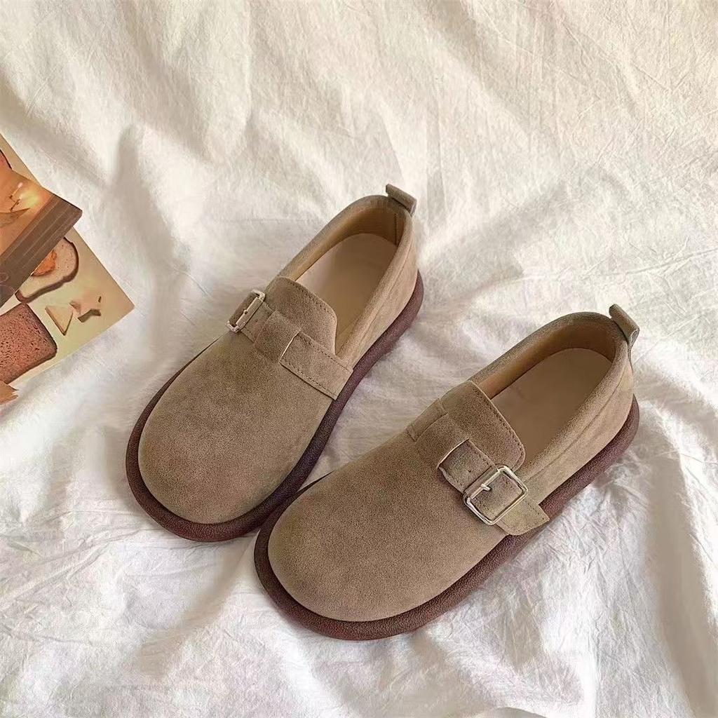 Vielseitige Damen-Studentenschuhe Retro Ein-Pedal Weichsohlige Rutschfeste Warme Schuhe