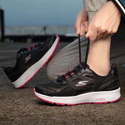 Women's 7/24 Running Shoes