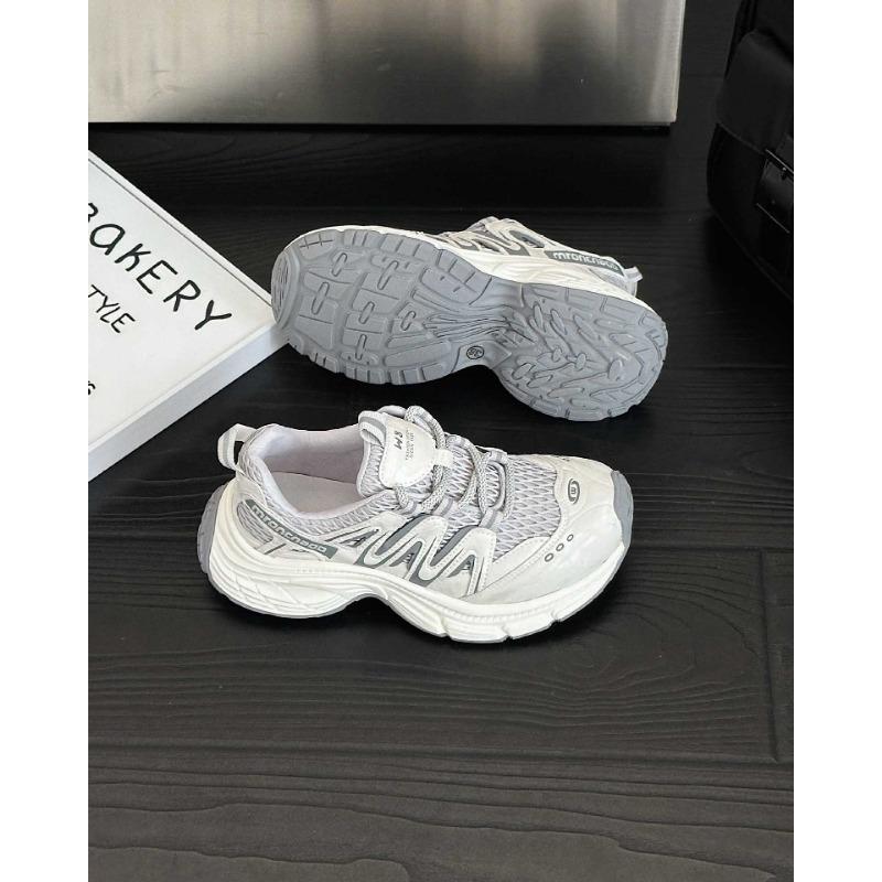 

School season new casual breathable versatile lace-up color matching sports hiking shoes jogging women s sports shoes 41 сірий колір