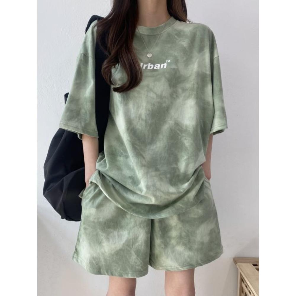 New In Summer Women's Tie Dye Workmanship Sportswear Set Short Sleeve Loose Wide Leg Shorts Casual Outfit Simple Two Piece Set
