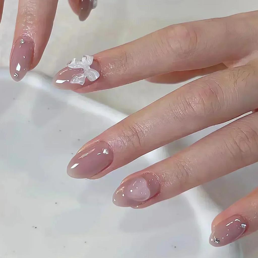 24 Stück Niedliche Girly Kurze Quadratische Falsche Nägel Süße Weiße Französische Nägel Glitzer Stern Strasssteine Nagelkunst Katzenauge Schleife Press-On Nägel