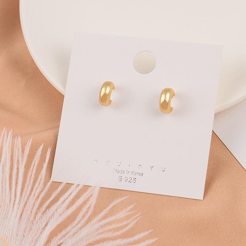 

S925 Silver Korean Simple C-Shaped Hoop Earrings for Women