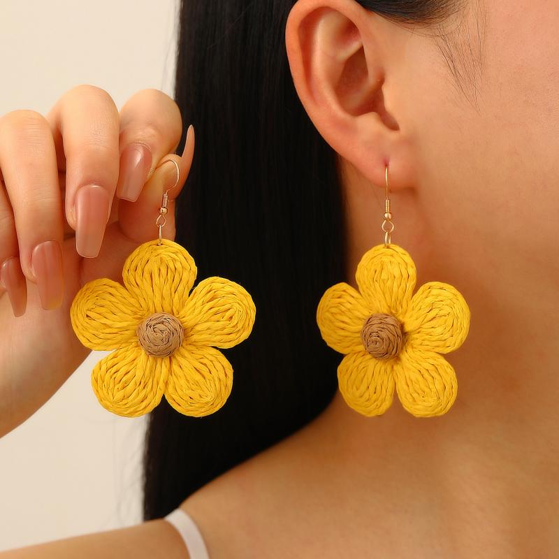 Summer Flower Starfish Dangle Earrings Women Handmade Raffia Dopamine Vacation Style Exaggerated Boho Beach Accessories