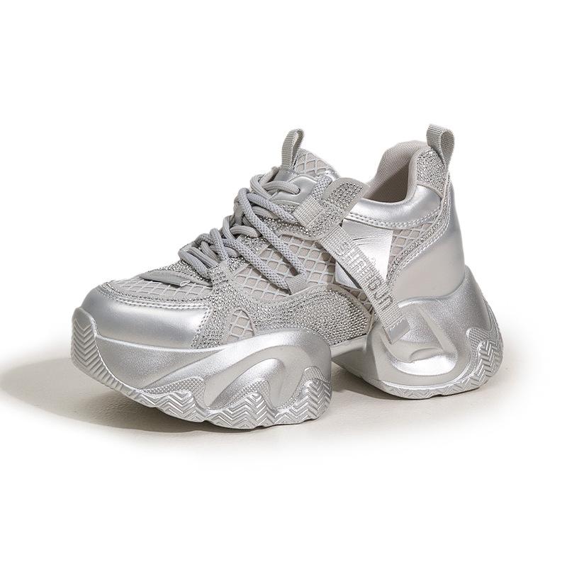 

Daddy Shoes Girl 2025 Autumn New Horseshoe Heel Mesh Breathable Rhinestone Platform Shoes Inner Height Increasing Casual Sneakers 34