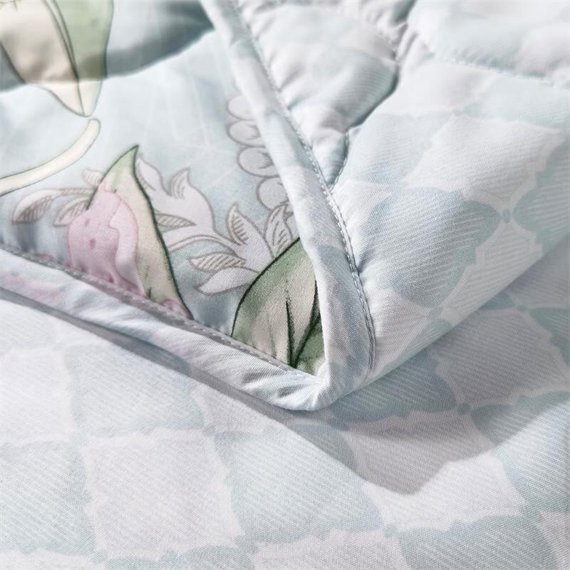Fuanna Washable Summer Quilt