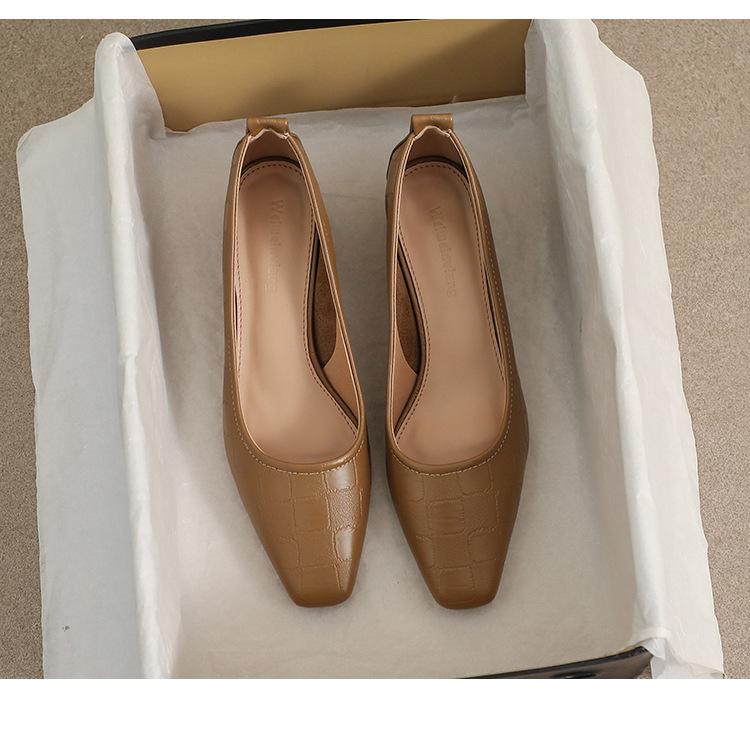 Mode Damen Casual Französisch Retro High Heels 2024 Sommer Neuer Stil Mode Europa Amerika Dicke Ferse Vielseitige Einzelne Schuhe Damen