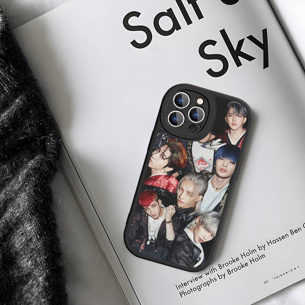 Kpop S-Stray-Kids Leather Phone Case For IPhone 16 14 15 Pro Plus 13 12 11 Pro Max Silicone Cover