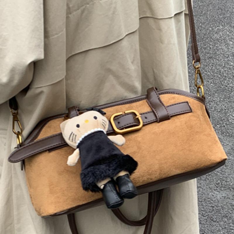 Korean version of retro niche suede underarm bag women's 2025 autumn foreign style casual work commuting shoulder handbag