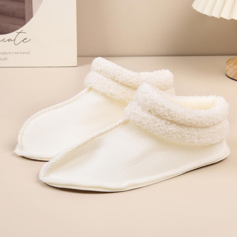 Inner height increase new women's waterproof shoes non-slip rain shoes fashionable and casual four-season short sleeve rubber shoes