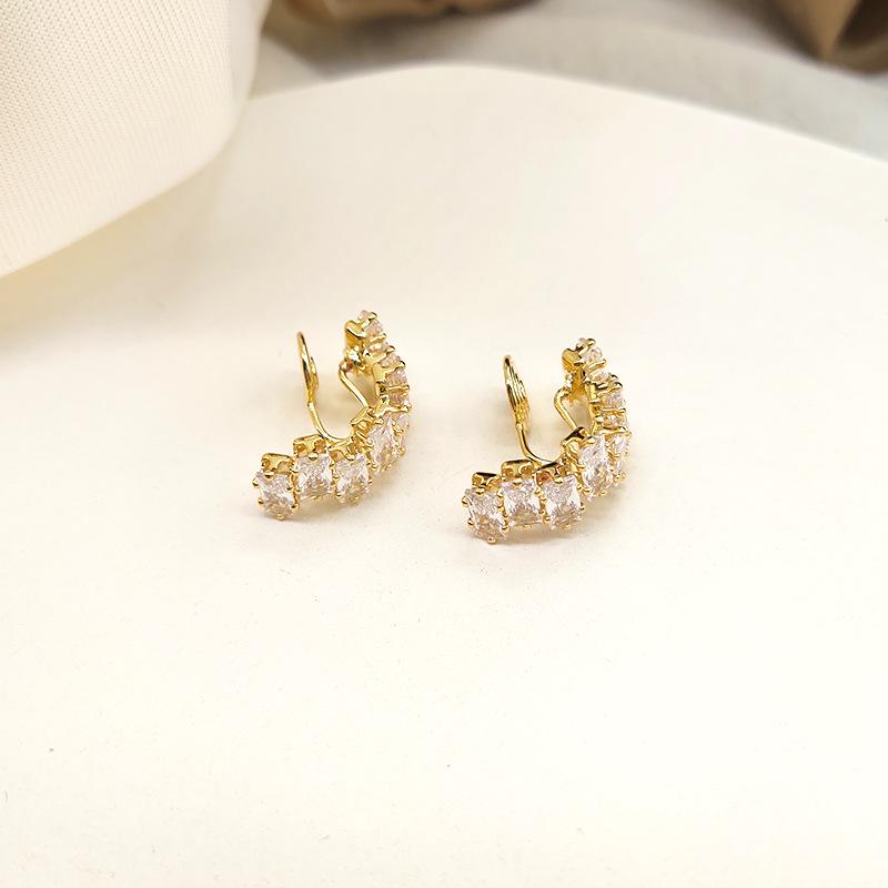 French Luxury Zircon C-Shaped No-Piercing Earrings for Women