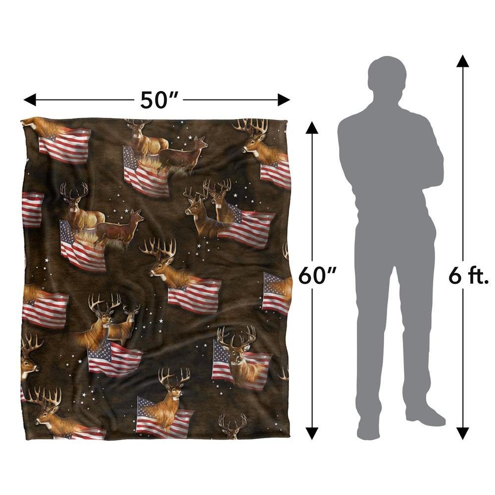 JQ Licensing Cf-Jp Silky American Flag Deer Supersoft Blanket