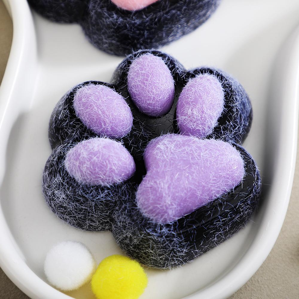 Cute Cat Paw Squeeze Toy - Soft Squishy Stress Relief For Anxiety & Relaxation - Fun Decompression Gift For Adults & Kids