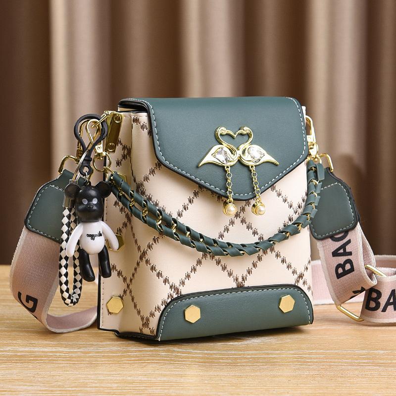 Bag Women's Shoulder 2025 New Fashion Spring and Summer Small Flower Embroidery Thread Mobile Phone Bag Large Capacity