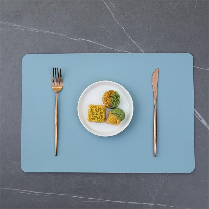 ZISIZ Leather Placemat Set