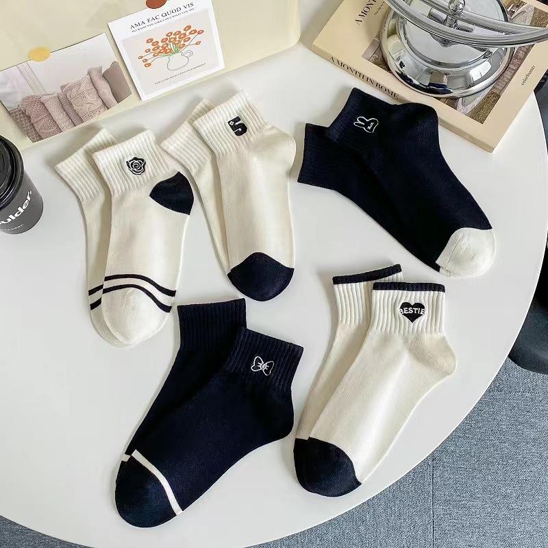 Women's Short Socks for Spring and Summer, Thin Size 5, Versatile, Simple and Stylish, Comfortable and Trendy Student Socks for Women