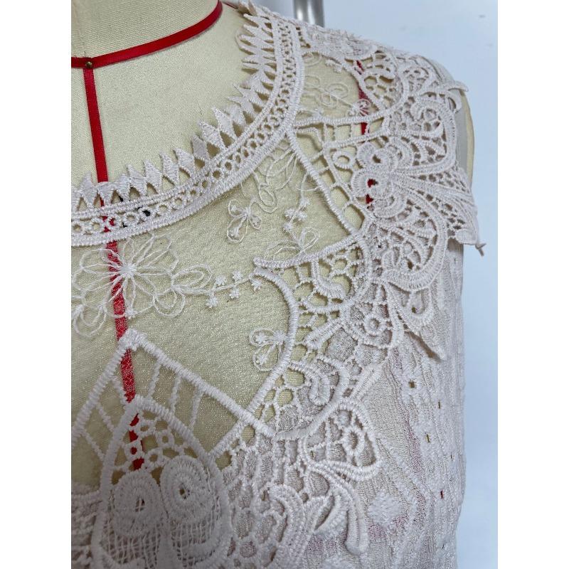 Women's Tank Tops Fashion Elegant Round Neck Lace Patchwork Loose Casual Tanks Vest for Women Spring and Summer Solid Color Crochet Office Lady Tops