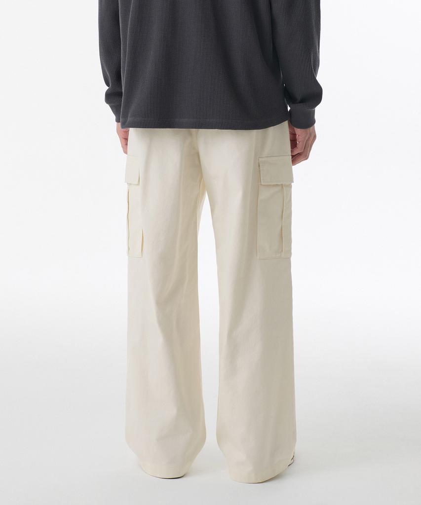 Musinsa Standard One-Pleat Wide Cargo Pants [Cream]
