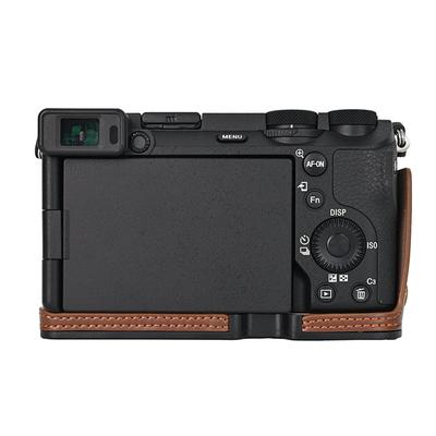 A6700 Oil Skin Camera Bag PU Leather Half Body Case For Sony A6700 Alpha 6700 Battery Opening Bottom Cover With Hand Strap
