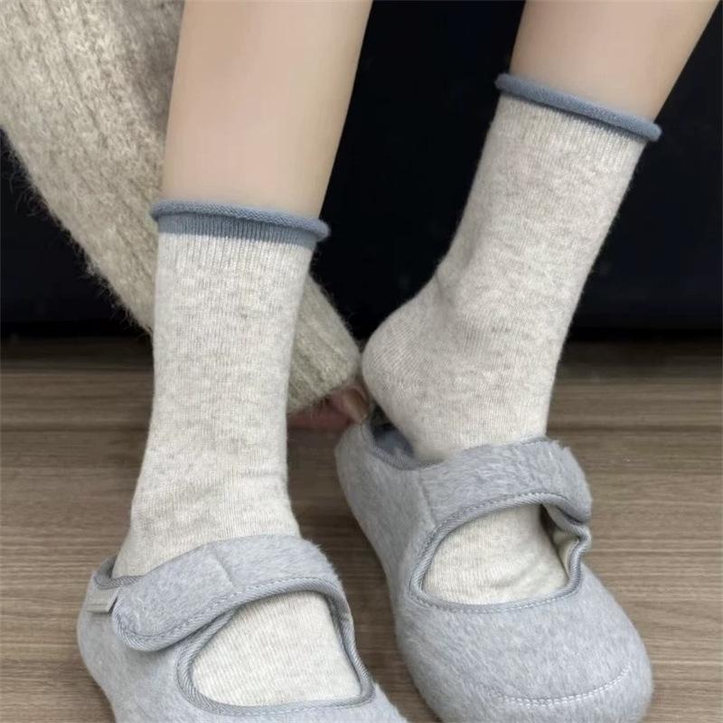 Lazy Wind~ Korean Curled Hem Contrasting Piles Of Socks Soft And Waxy Warm Wool Socks Are Easy To Wear For Versatile Socks For Women
