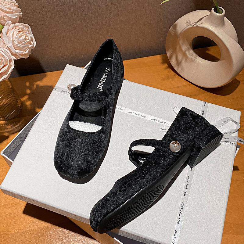 Tuberose _ national style new Chinese pearl word with square head jacquard Mary Jane single shoes