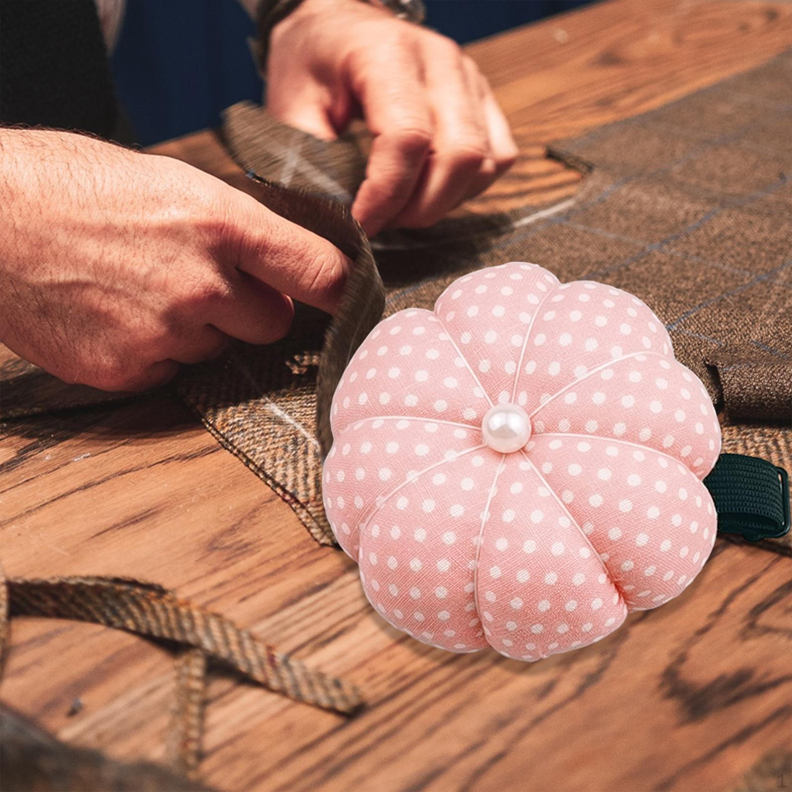 Регулируемая подушечка-игольница на запястье для шитья и рукоделия светло-розовый