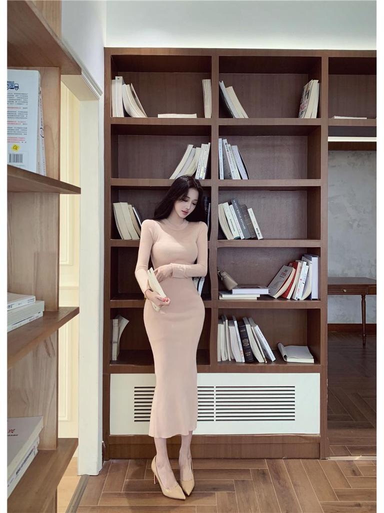 Elegant Slim-Fit Long Sleeve Knit Dress for Women, Autumn/Winter Collection