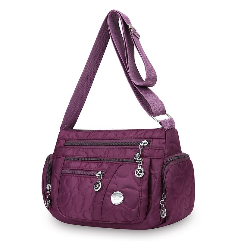 Bag Women's Large Capacity Shoulder Bag Waterproof and Wear Resistant Multi Pocket Commuter Leisure Outdoor Crossbody Bag