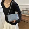 New Chain Small Square Bag Fashionable and Trendy Crossbody Bag Women's Bag Casual and Fashionable Shoulder Bag Mobile Phone Coin Wallet