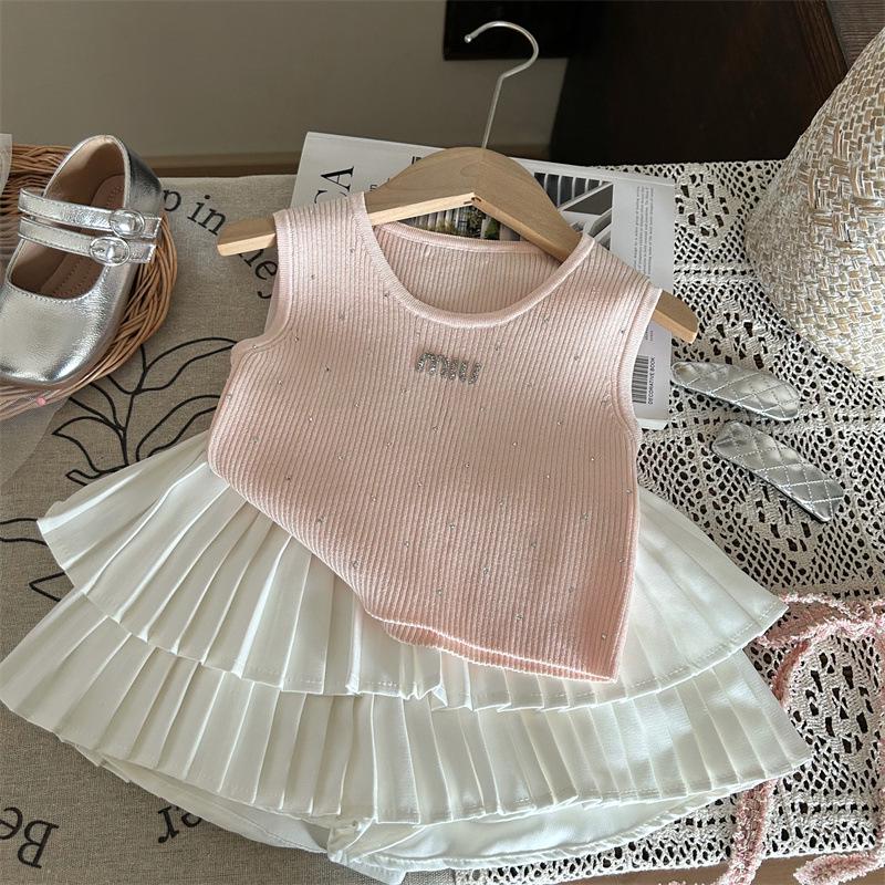 Korean-Style 2024 Summer Girls' Knit Vest & Pleated Skirt-Pants Set