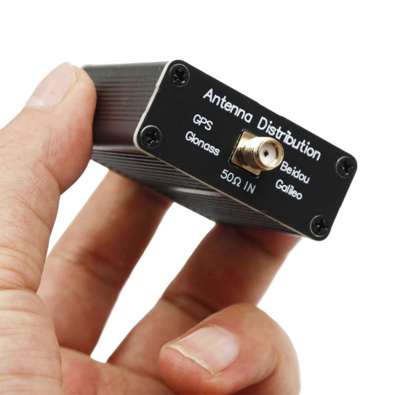 1.4-1.6GHz Navigation Antennae Splitter 4 Port Metal Signal Distribution Power Combiner For Industrial Application