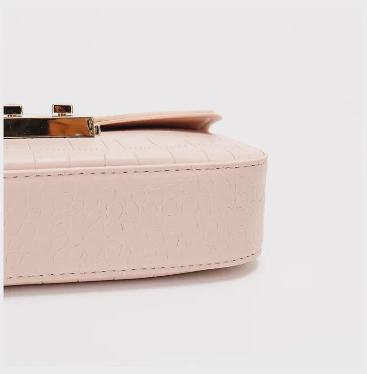 2025 Women's Spring/Summer Shoulder Messenger Bag: Original, Simple, Versatile, Small Square Bag