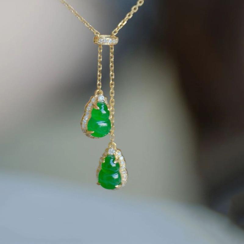 Natural Jade Chalcedony Green Double Gourd Pendant Light Luxury And High Quality Vintage Necklace Clavicle Chain Banquet Jewelry