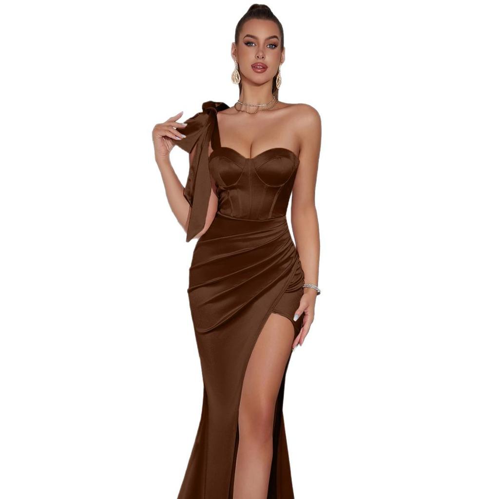 2025 Modisches schulterfreies langes Abendkleid mit Schlitz - Einfarbig