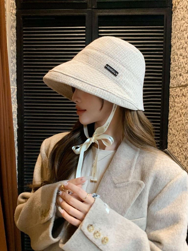 Chic French Plaid Fisherman Hat: Elegant Autumn/Winter Style