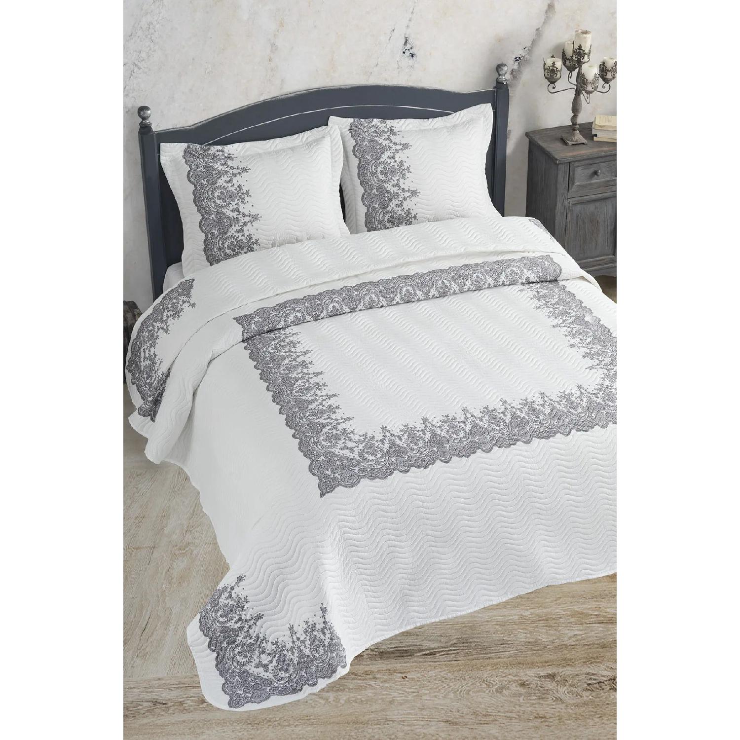 

Lace Gray Double Kapitone Bed Cover Set - Gray сірий колір