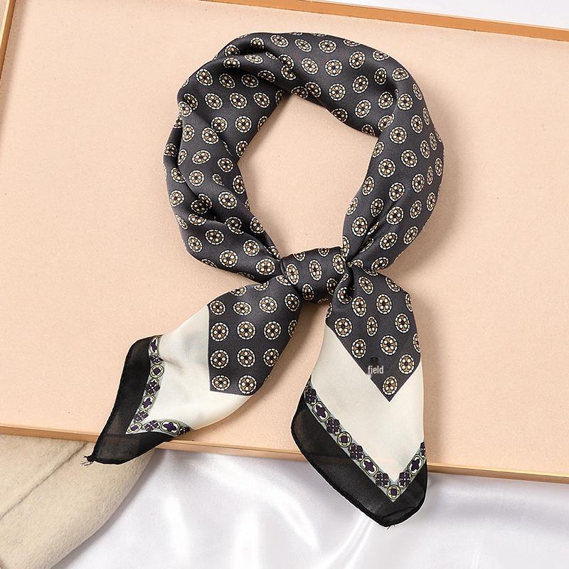 Vysoce kvalitní hedvábný šátek: 70cm Módní dámský čtvercový šátek, Celoroční, Lehký na jaro, podzim, léto, nebo jako stylový doplněk ke košili.