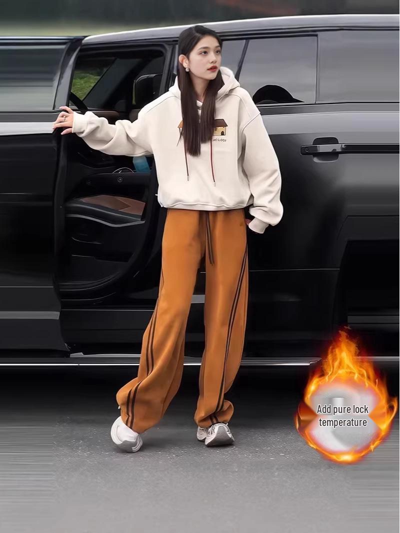 

Korean Style Winter 2025 Elegant Casual Outfit: Plus Velvet Hoodie & Trousers Set for Women XL