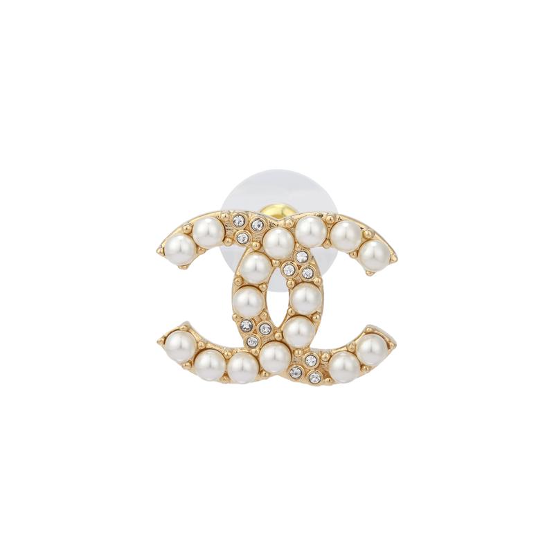 CHANEL Retro Three-dimensional Double C Shape Earrings Women's Gold